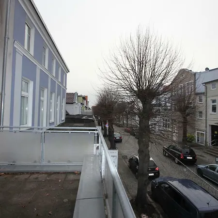 Apartment In Warnemünde, Friedrich-franz-straße 11 *