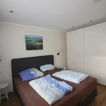 In Warnemünde, Friedrich-franz-straße 11 Apartment *