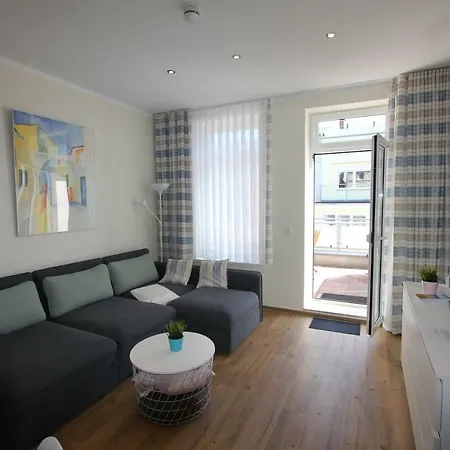 In Warnemünde, Friedrich-franz-straße 11 Apartment *